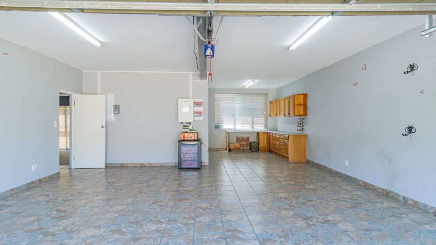 4 Bedroom Property for Sale in Wigwam North West